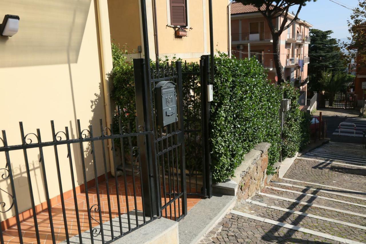 Alloggio Turistico Giuly Id 3807 Monte Porzio Catone Luaran gambar
